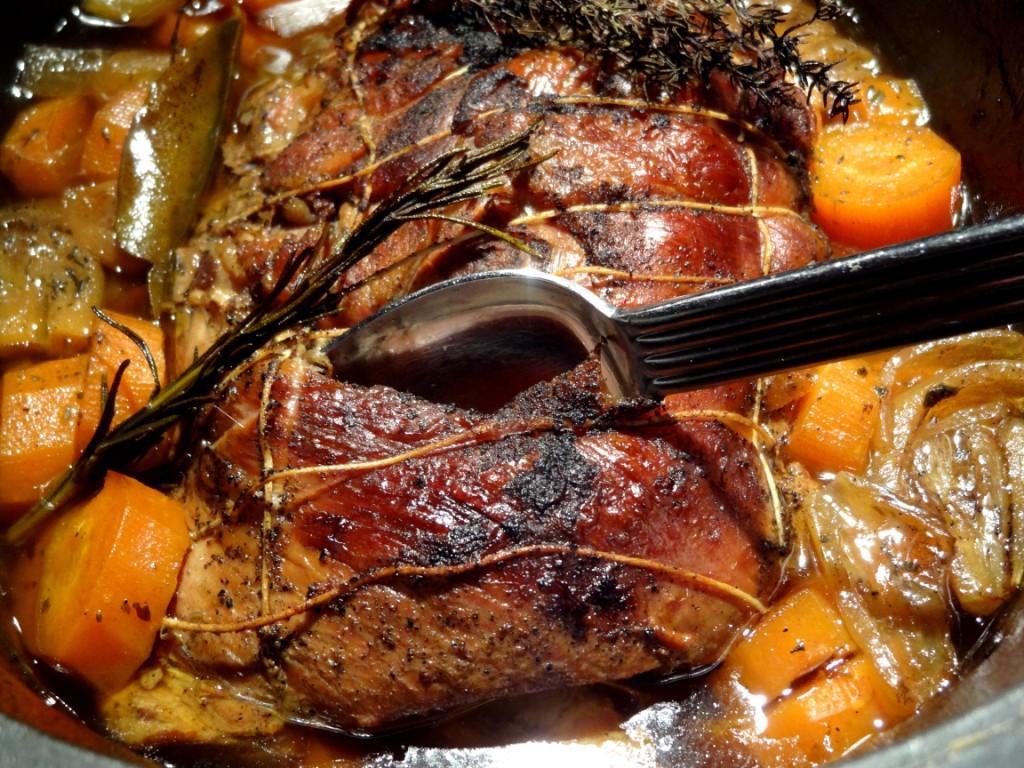 recettes cétogènes de Pâques agneau à la cuillèr en cuisson douce