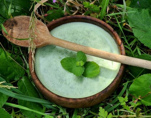 Soupe d’ortie à l’ancienne