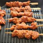 Brochettes de mouton mariné à la cacahuète 0014