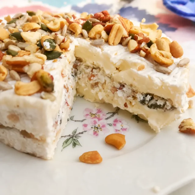 Fromage fourré aux fruits secs
